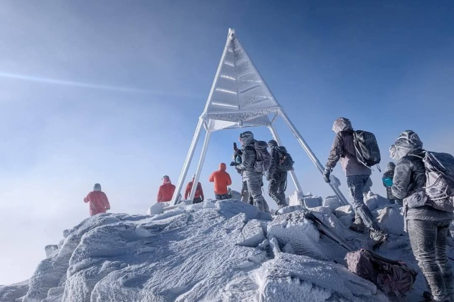 High Atlas Adventure : Mount Toubkal Trek