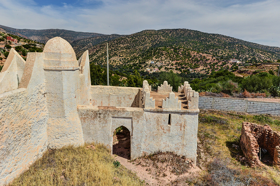 Day 3: Tiqqi – Almzi – Tasguinte – Inzerki Apiary – Wintimdouine Cave – Messguina
